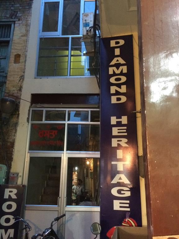 Diamond Heritage Hotel Amritsar Exterior photo